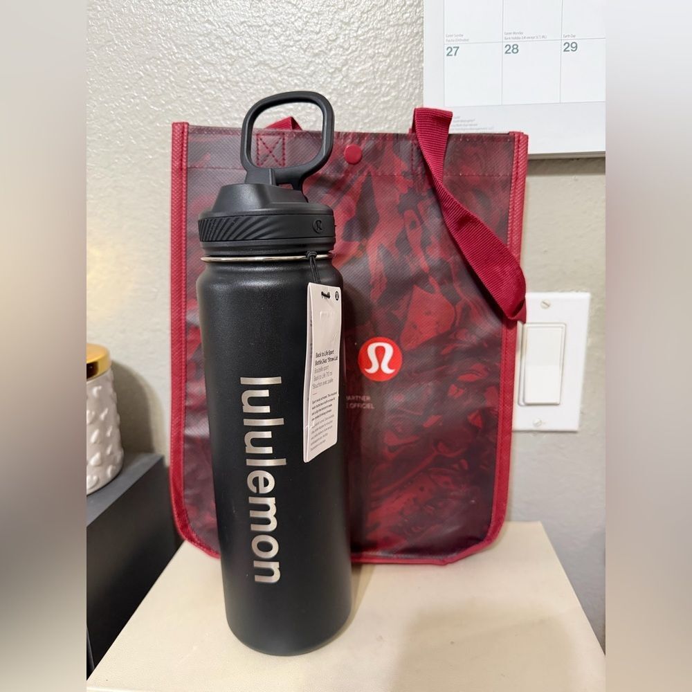 Lululemon Back to Life Sport Bottle